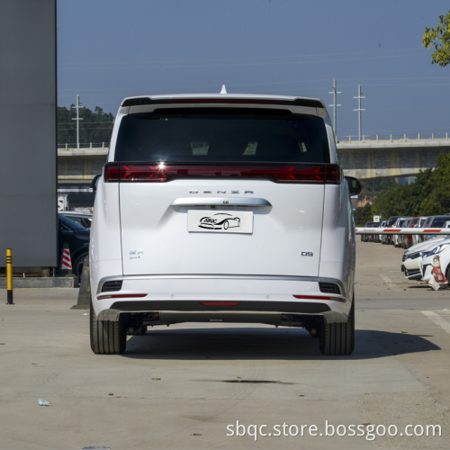 Long Range New Energy Vehicles 7 Seaters MPV Electric Car Denza Tengshi EV 4 Wheel Drive 620km